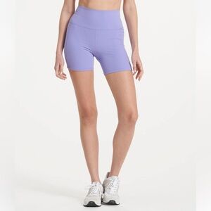 Vuori Studio Pocket Shorts - ultra Violet Large